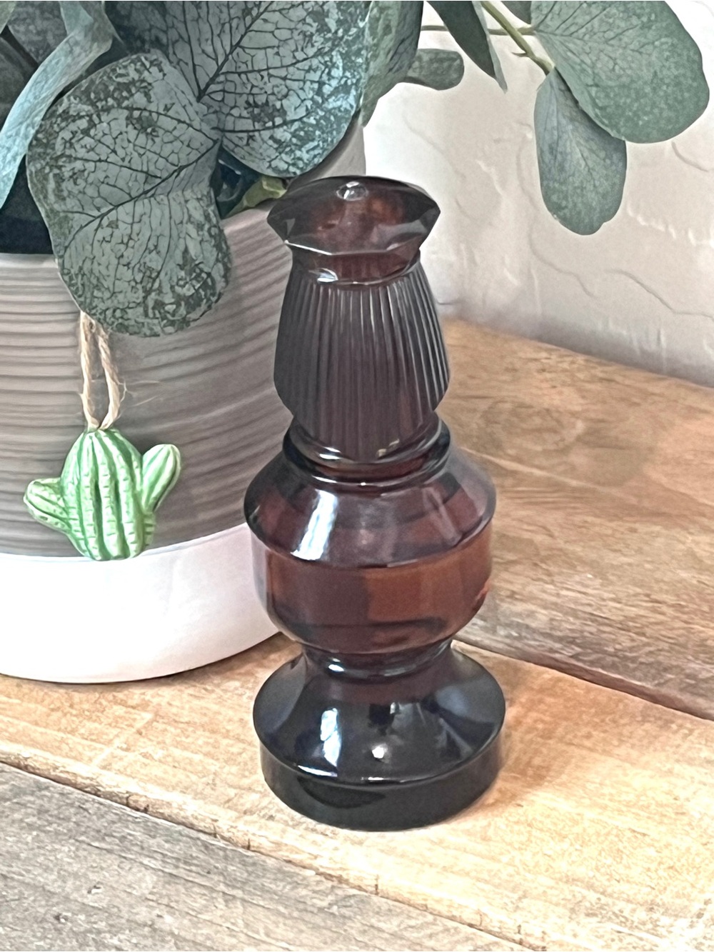 Vintage Avon "The King" Chess Piece Glass Collectible Decanter Bottle - Picture 2 of 6